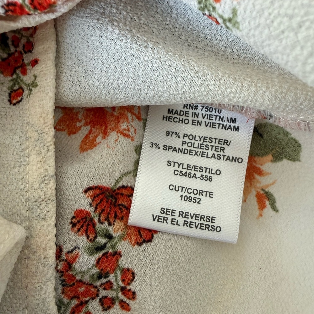 NWOT Crescent & Willough Floral Tie-Front Blouse - Picture 7 of 7
